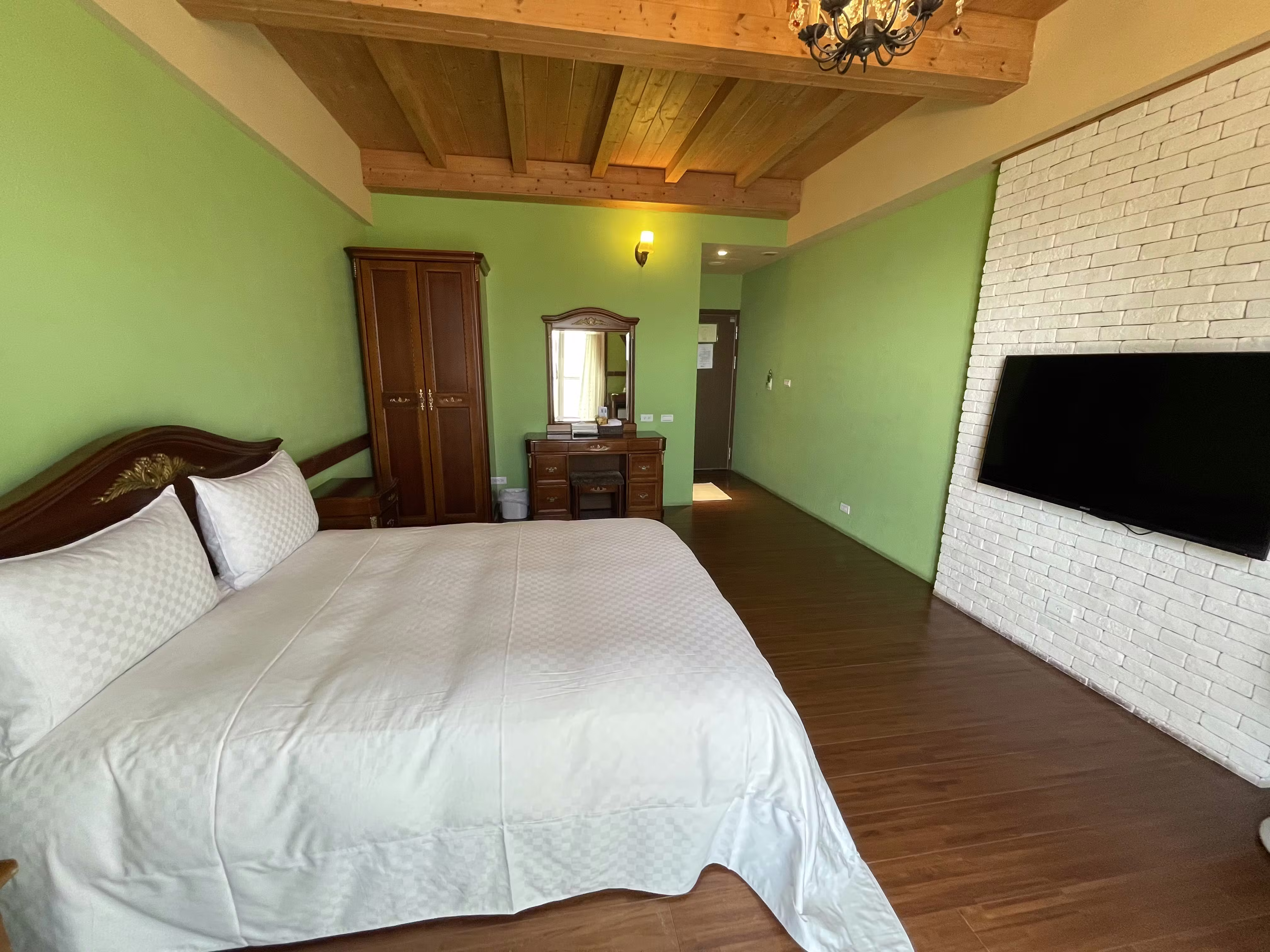 104陽台山景雙人房