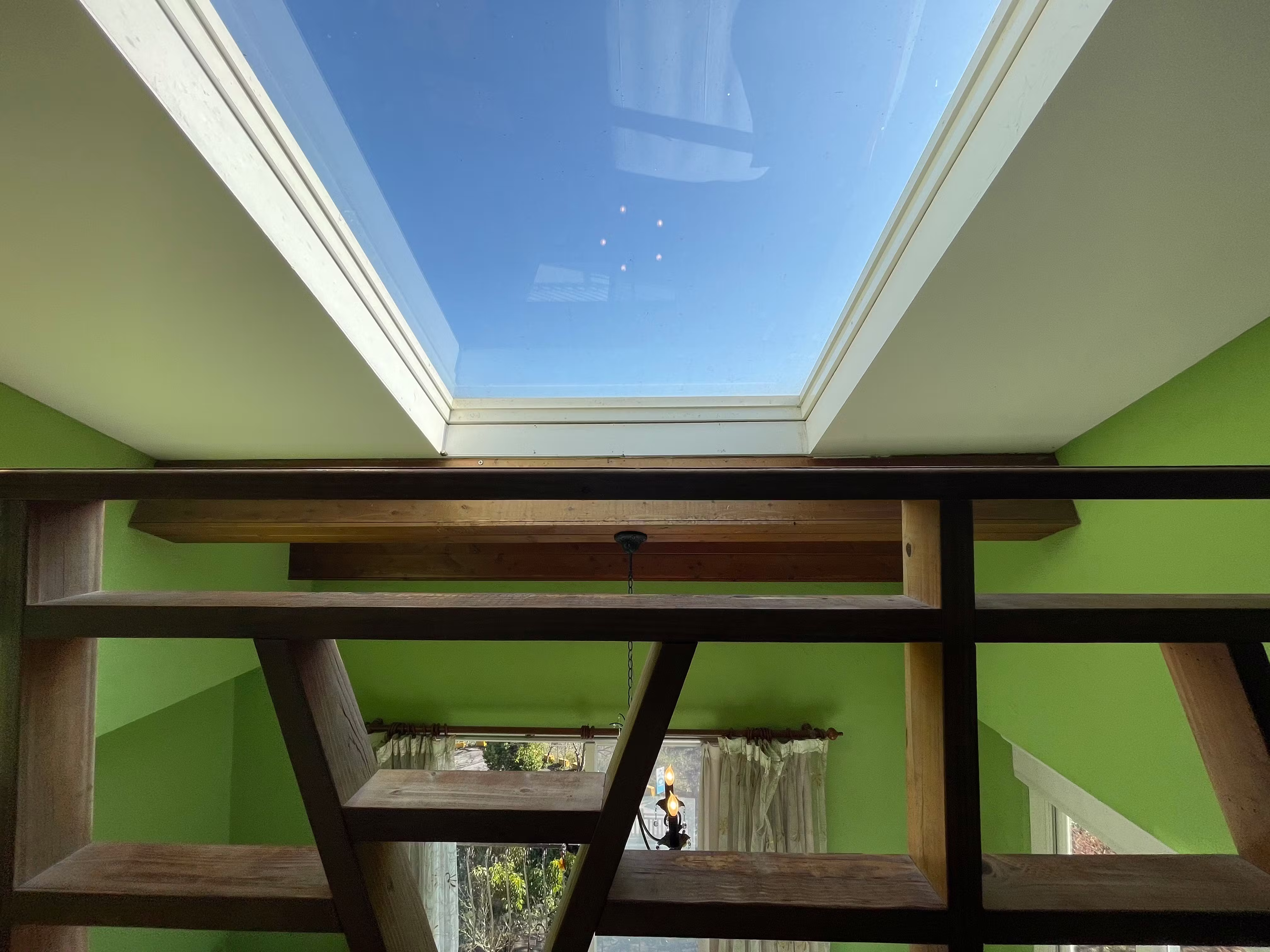 301 Stargazing Duplex Six-Person Room